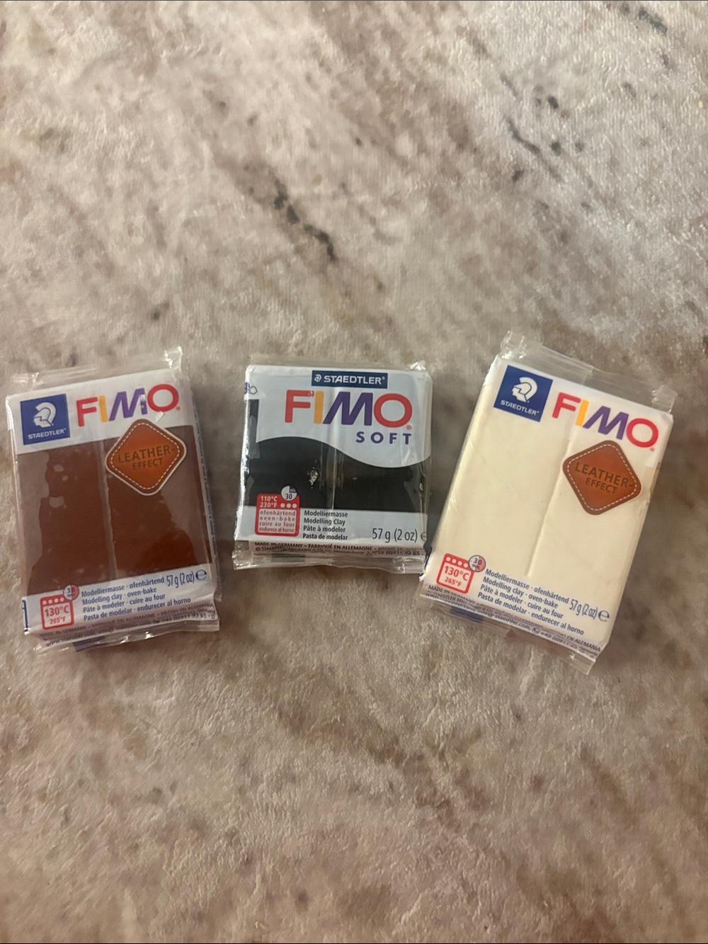 Set of 3 FIMO /soft Oven Bake Clay
Leather Effext & Soft - Picture 2 of 4